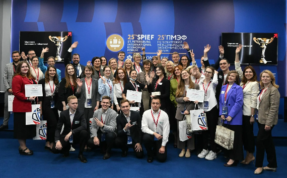 К экспорту со студенческой скамьи: Андрей Шубин вошел в состав жюри Студенческого турнира по международным переговорам