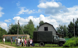 Власти Калининградской области продолжат субсидировать покупку автолавок для доставки продуктов