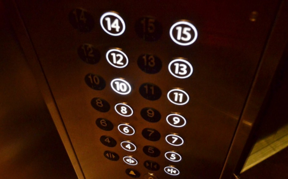 В Калининградской области на ремонт лифтов направят более 300 млн рублей