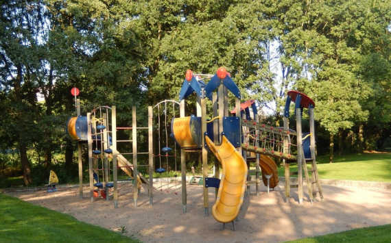 В Калининграде три детские площадки обустроят за 15,7 млн рублей